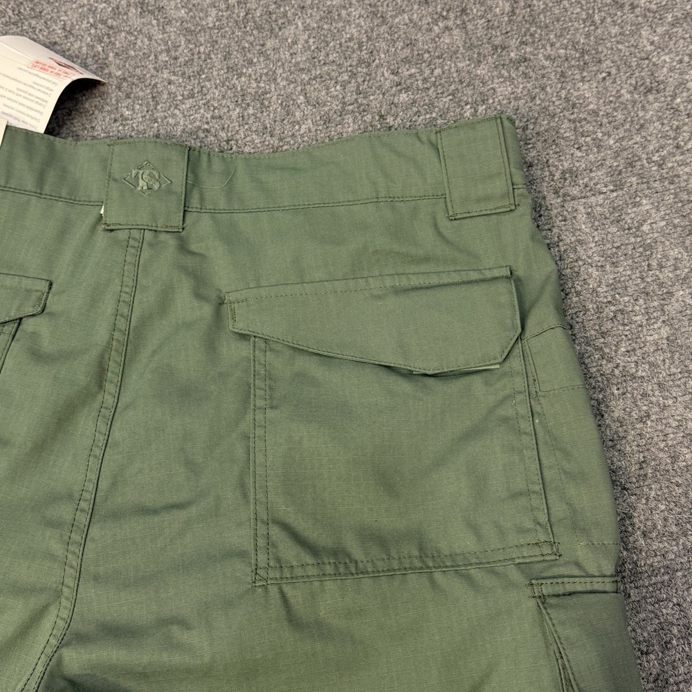 TRUE SPEC 24-7 Series Men's Sz 38 Tactical Cargo Shorts Green NWT - Picture 7 of 13